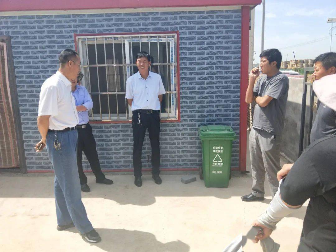 叶/立/国现为宁夏晟晏实业集团有限公司董事长.