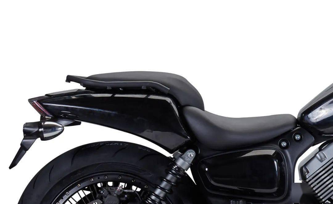 国产再起新秀:900cc大巡航配置高,重庆摩疆亮相_搜狐汽车_搜狐网