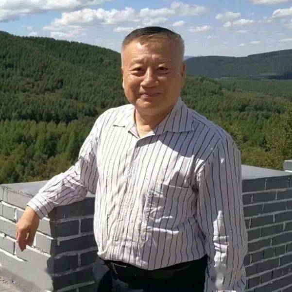 专家顾问原全国政协委员,原中国风景园林学会副会长兼秘书长朱建宁