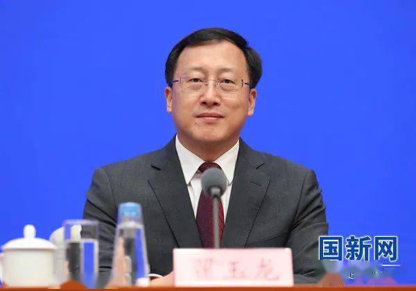 云南省昭通市镇雄县县委书记翟玉龙我想请问一下翟书记,镇雄县作为