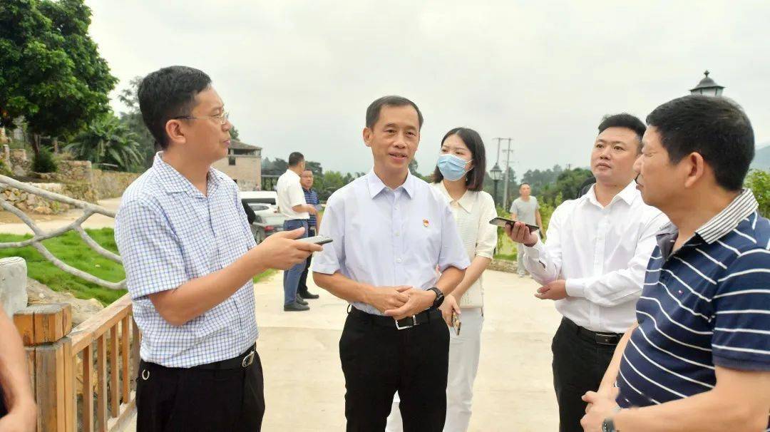 中央主流媒体来罗采访全国民族团结进步示范区创建工作