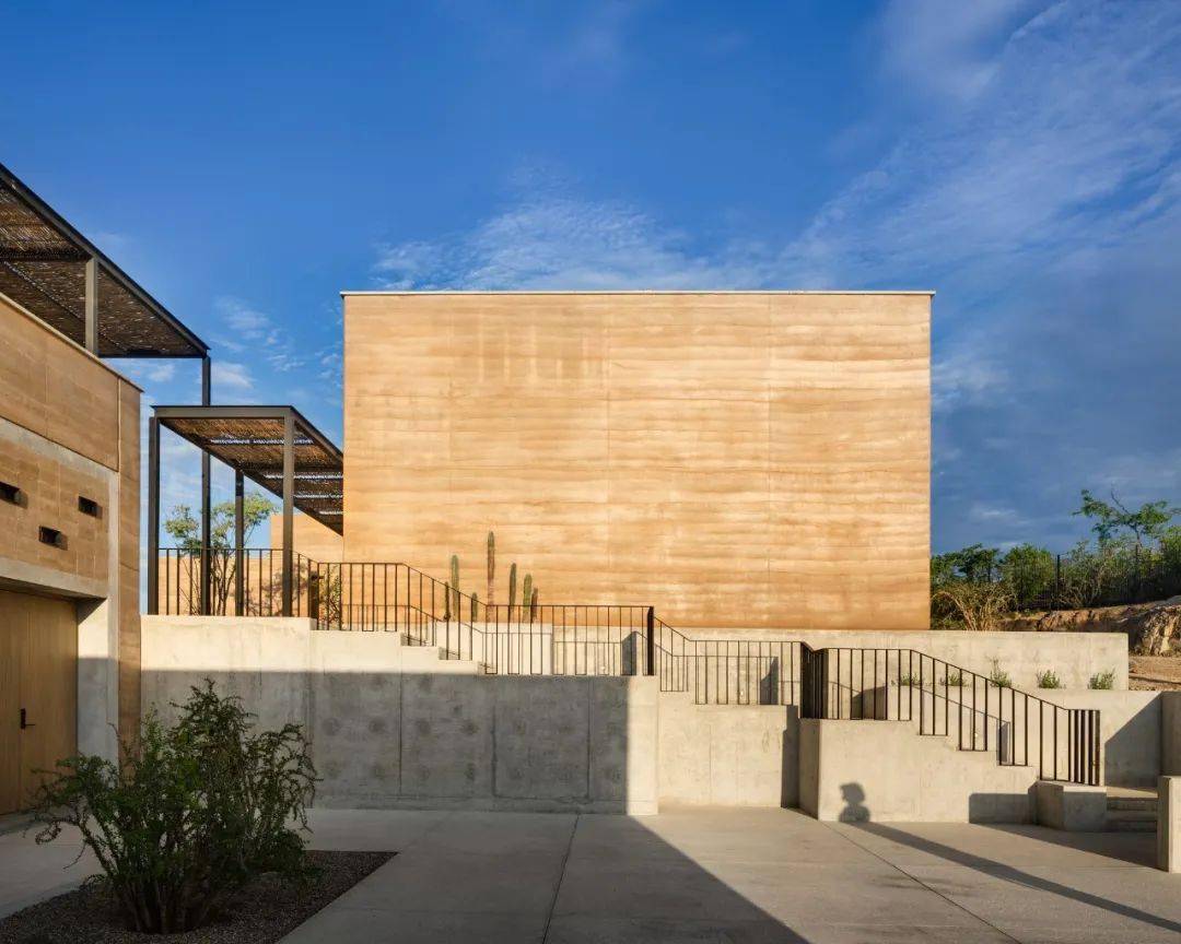 夯土建筑丨即将消失的夯土墙和童年的故乡