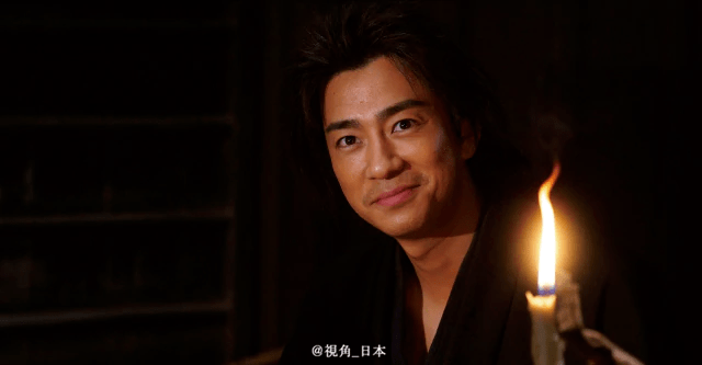 此外,三浦翔平饰演坂本龙马,西川贵教饰演岩崎弥太郎,共演阵容还包括