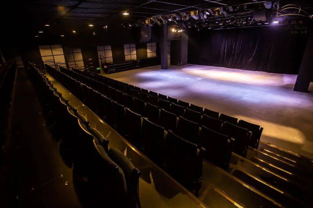 工作坊招生陈文聪触碰现在沉浸式戏剧工作坊