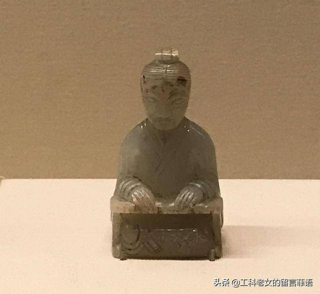 满城汉墓中五花八门的玉器_刘胜