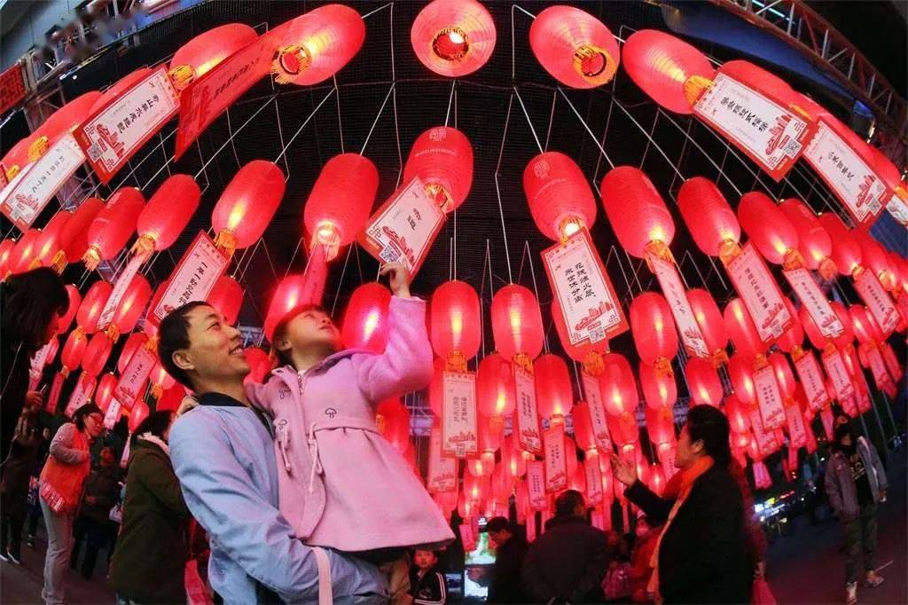 嗨玩节灯谜会国庆中秋8天一齐打卡基盛万科里