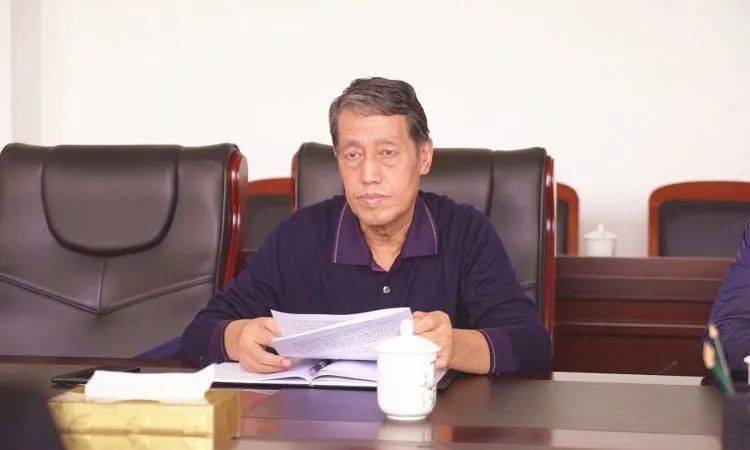 扎鲁特旗人大常委会对中华人民共和国统计法实施情况进行执法检查