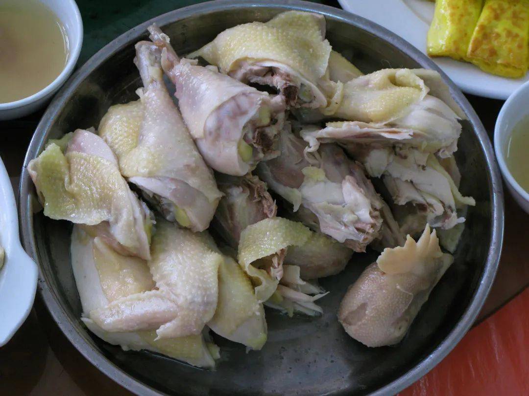岭南风情线上游 | 岑溪站:听着牛娘编竹编,还有豆腐酿配古典鸡_技艺