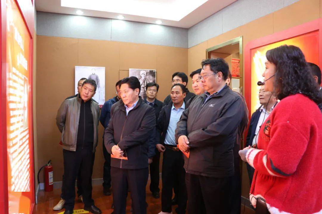 青海省果洛州人大考察团到卓尼县观摩考察