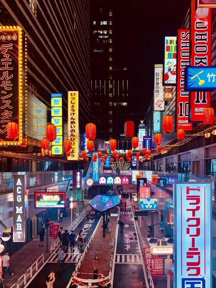 广东佛山惊现日本一番街把岛国网友都搞懵了这样的佛山我锁了