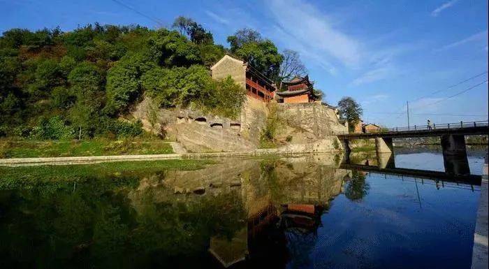 房州古镇火爆开游邀您再回军店老家畅游房州古镇