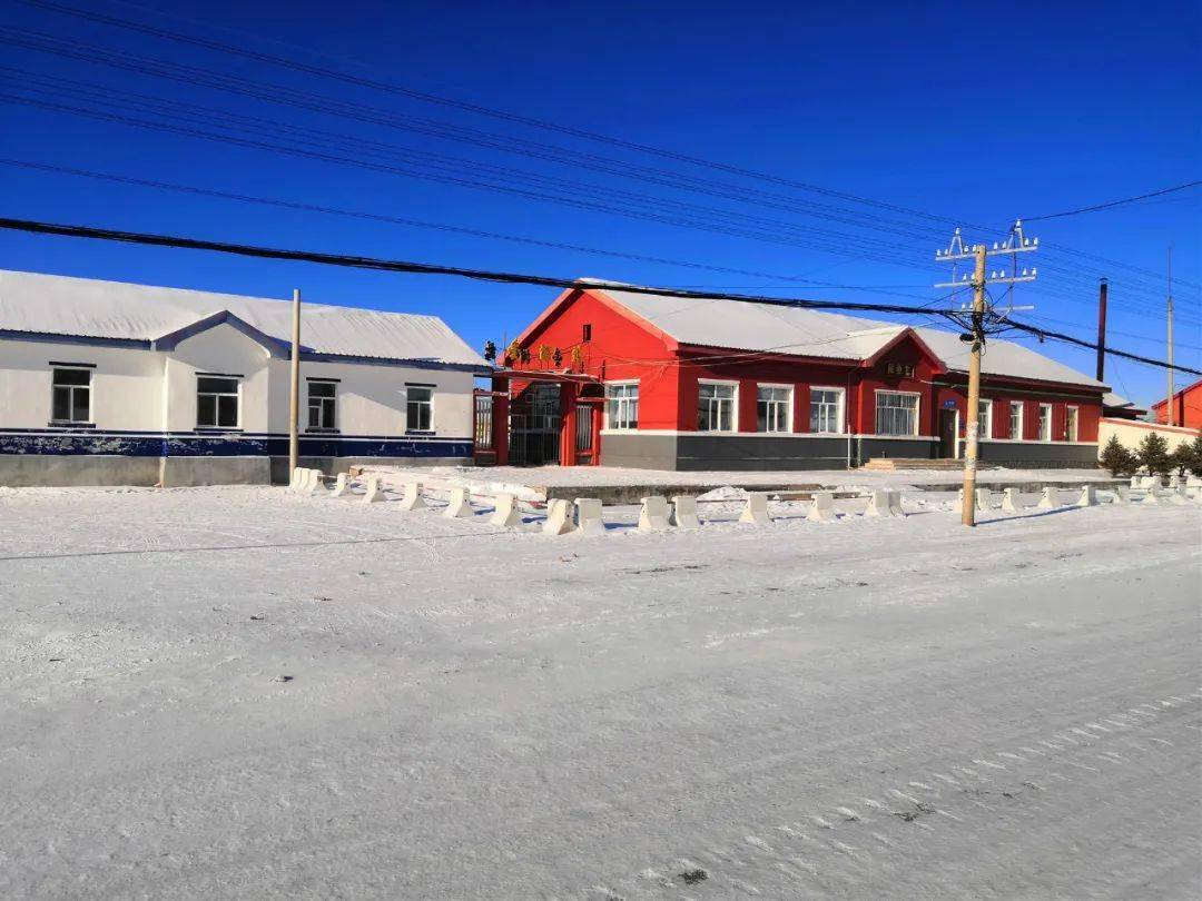 金河火车站建于1966年