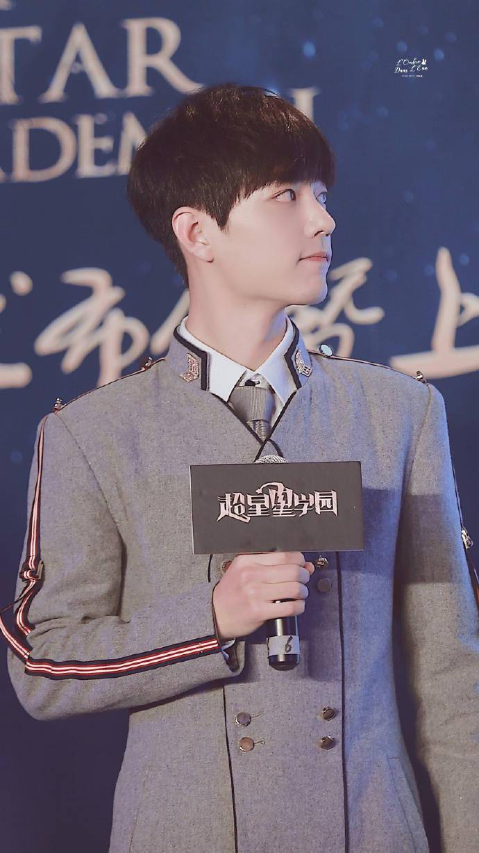 超星星学园开播四周年奶胖小可爱方也许一周岁生日快乐