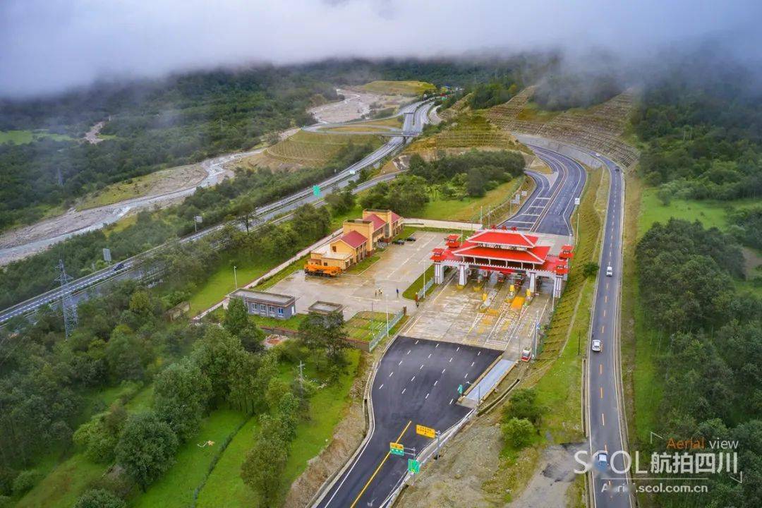 雅西高速孟獲城出口開通將減輕拖烏山道路冬管壓力