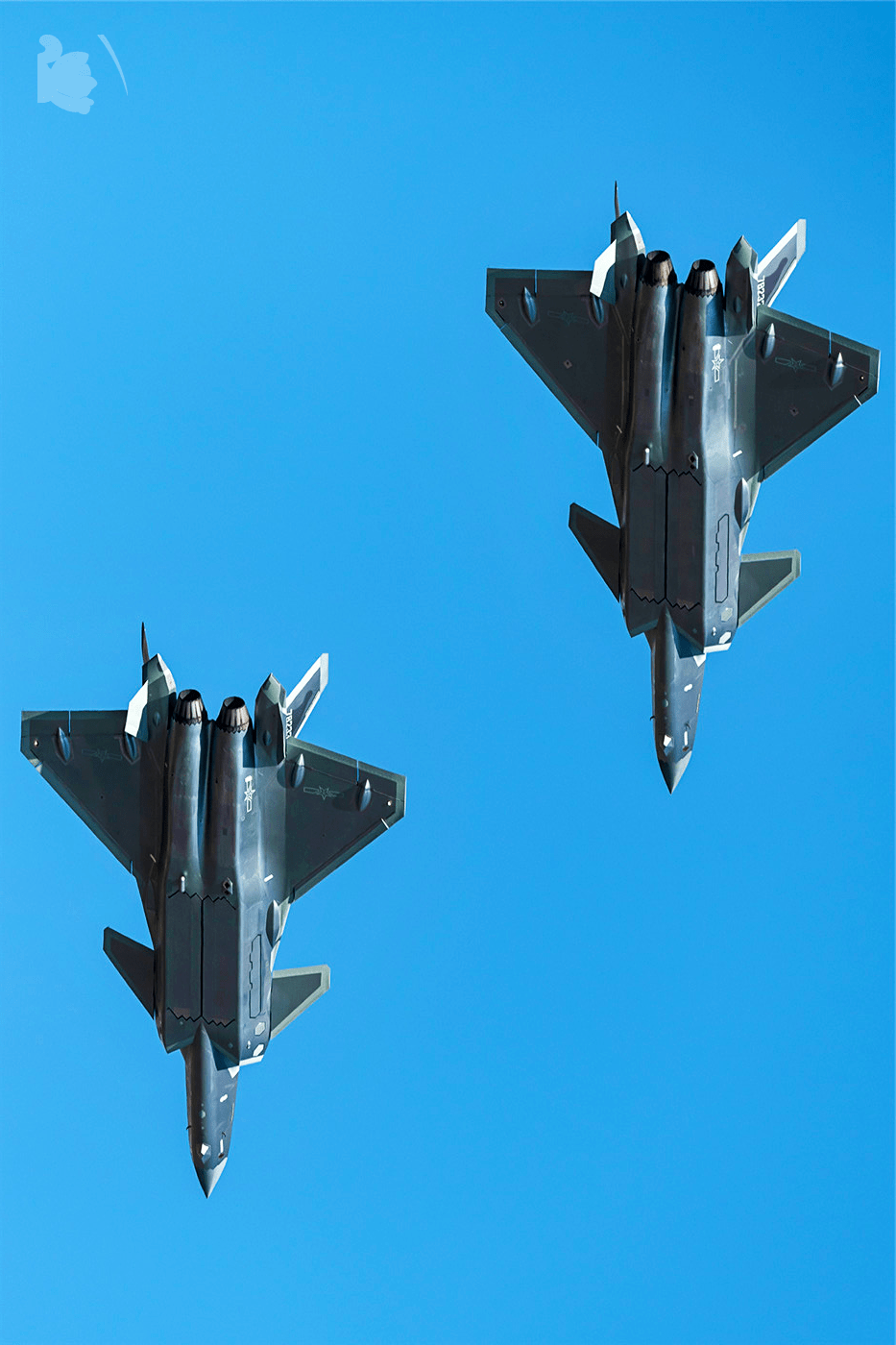 歼20列装三年整初心不改战力加倍