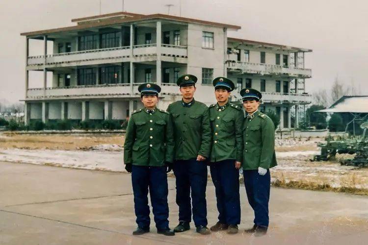 大概1986年冬,中国联合航空公司在如皋场站开通了直飞北京南苑机场的