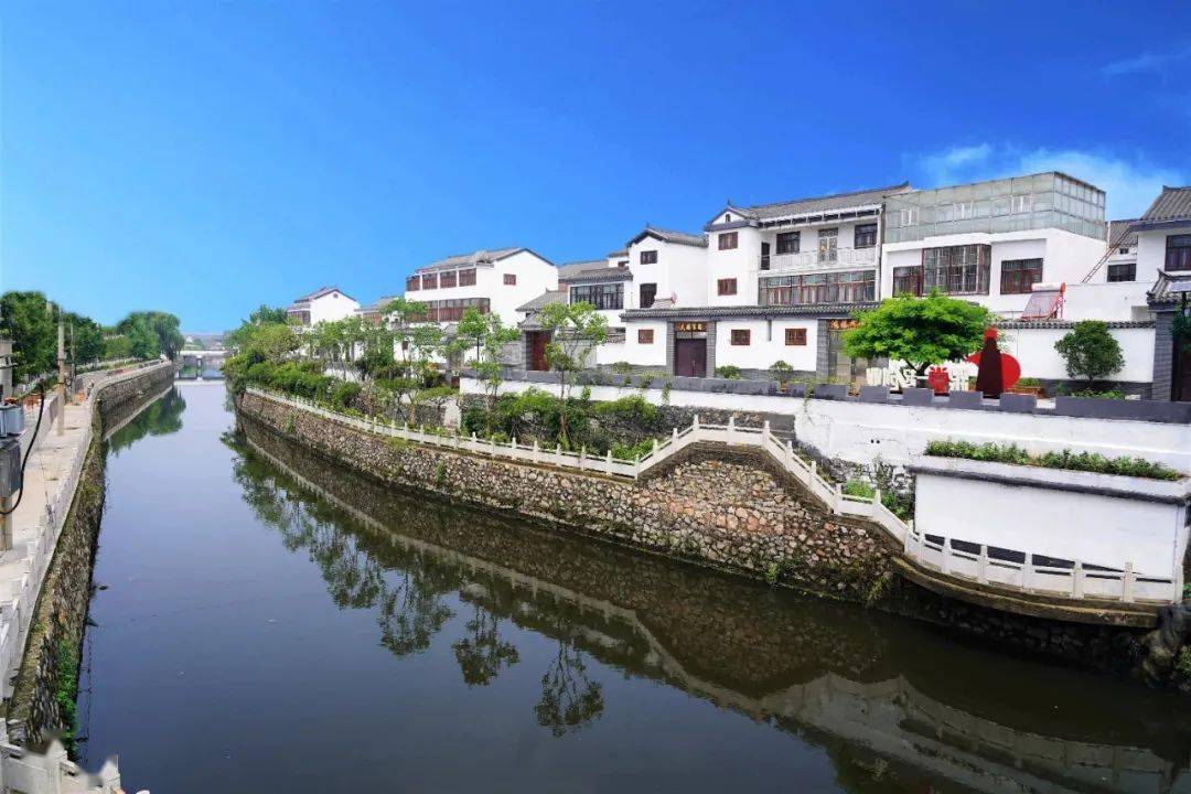 在这里美景信步可寻