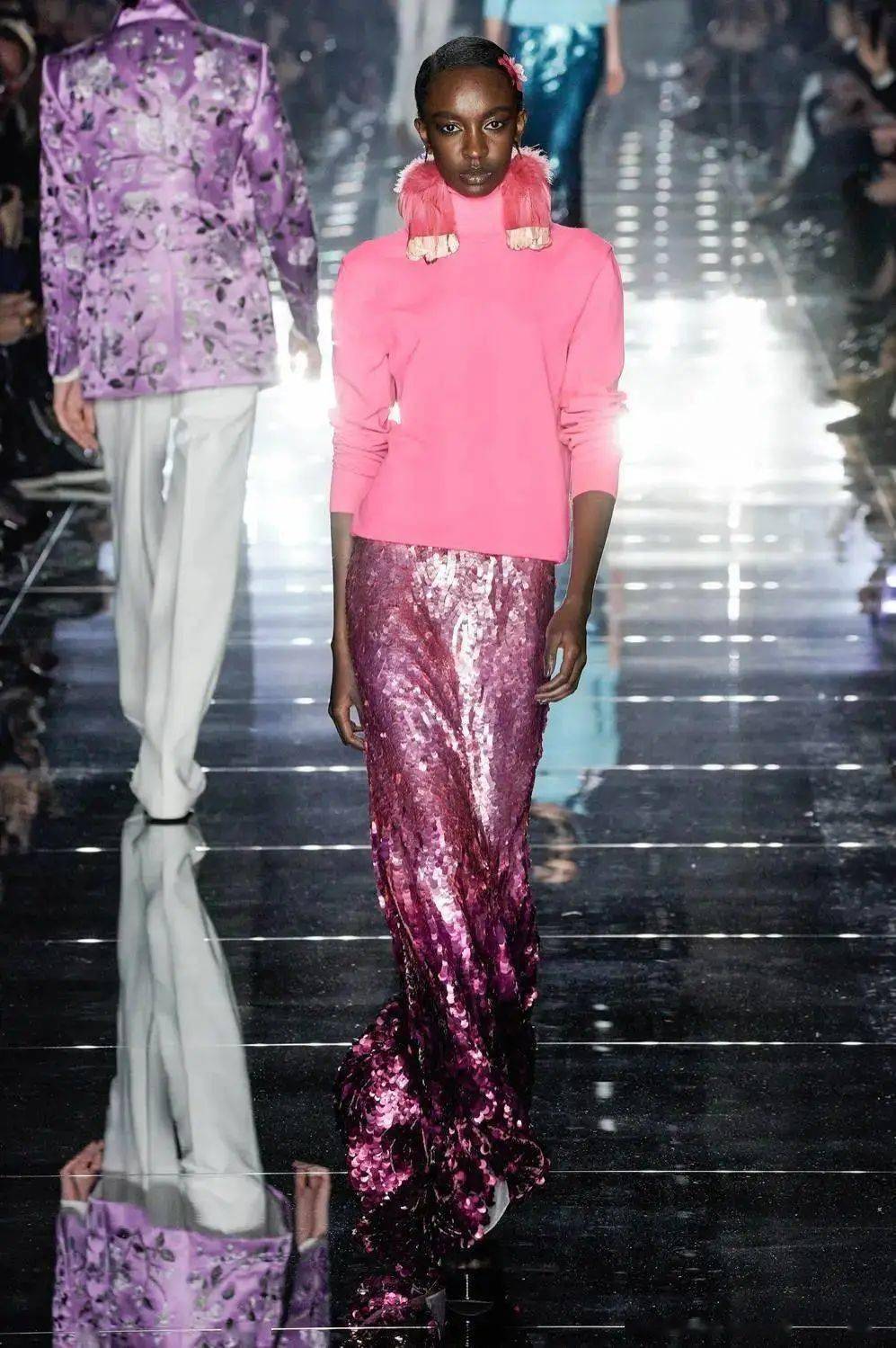 千禧年复古风回潮,令时尚咖们着迷的y2k文化,究竟是什么?