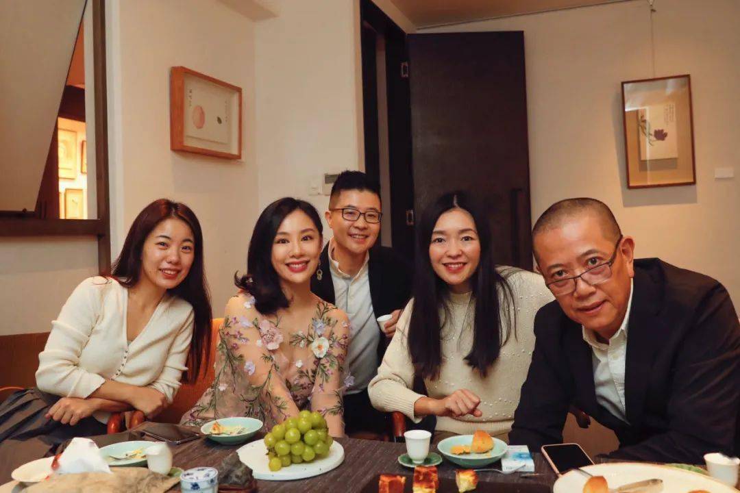 金秋看展在三百年清秘阁看画家林曦的笔墨游戏