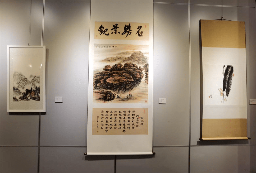 丹青颂祖国 妙笔绘家乡!乌海美术作品展开展