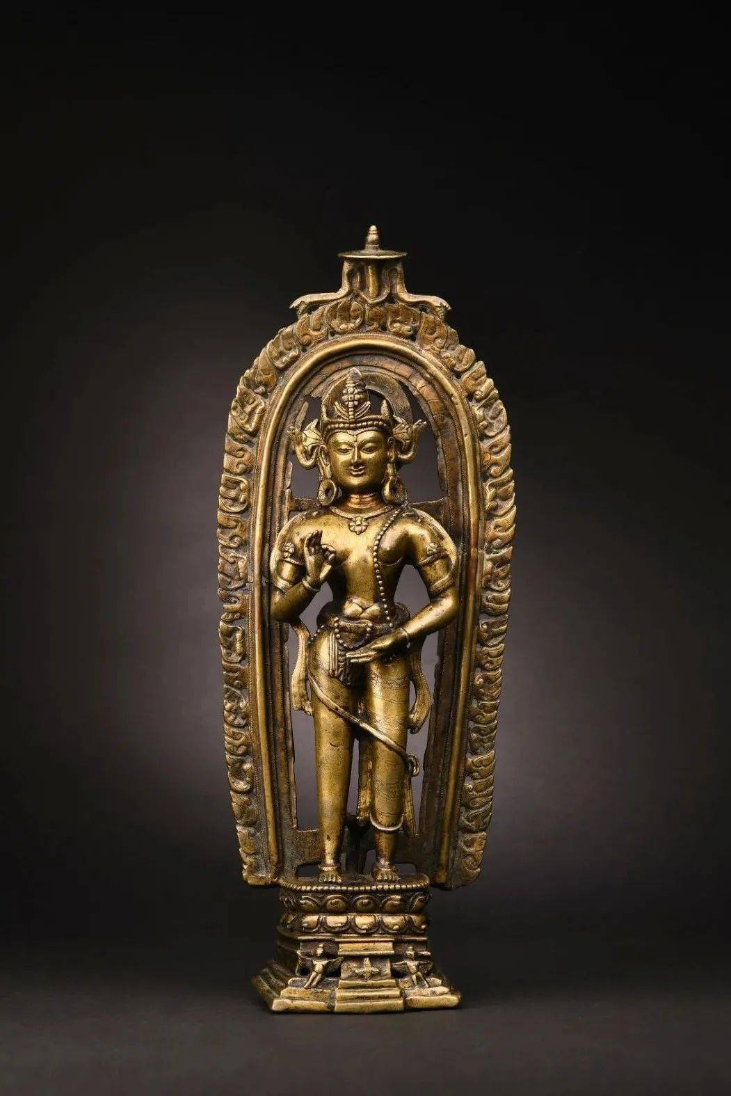 三水仓拍卖古天一缘起寻觅打破审美疲劳的藏传艺术生货