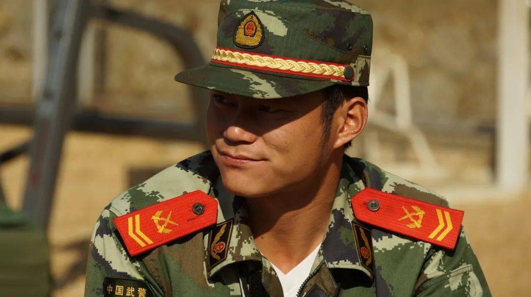 21载青春献消防 他乡成故乡_李兵