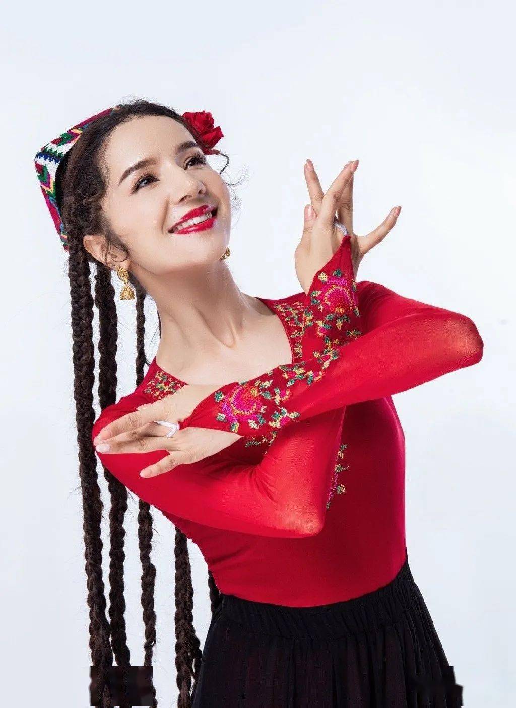 新疆舞发型图片图片