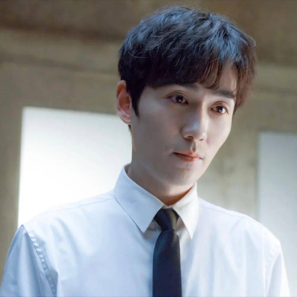 【微信头像】重启之极海听雷