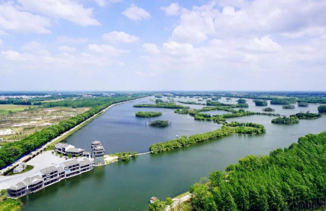 tips:水门塘门票免费地址:安徽省六安市霍邱县公园路开放时间:全天