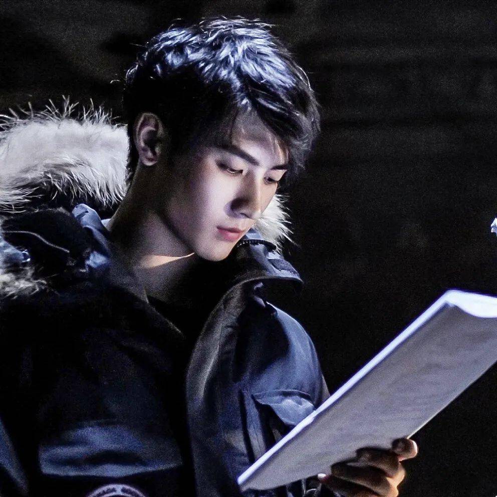 【微信头像】重启之极海听雷