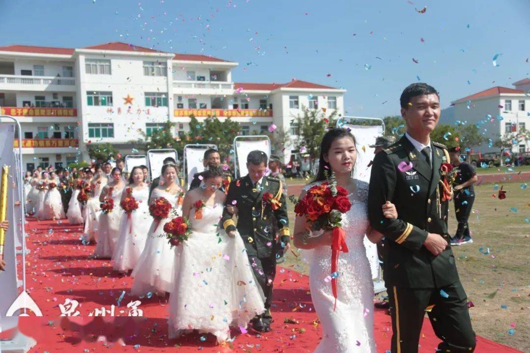 当"橄榄绿"遇上"婚纱白"!南安:24名官兵在军营举行集体婚礼