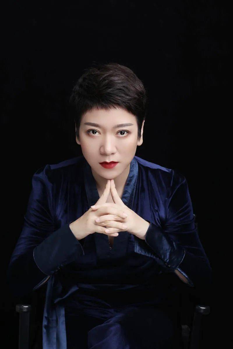 经理人会员俱乐部常务理事白海燕女士