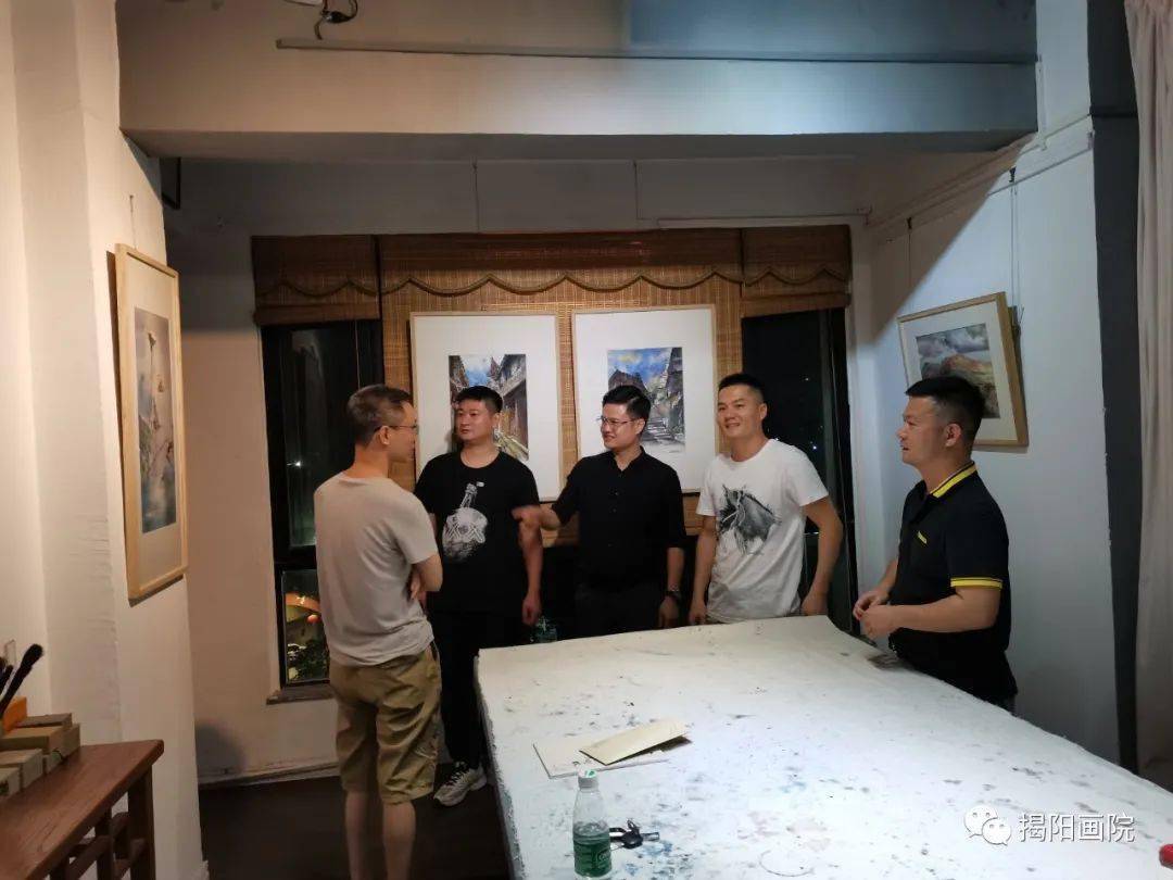 【简讯】 "博观·约取—林文斌水彩艺术分享会"在市区艺香斋举行