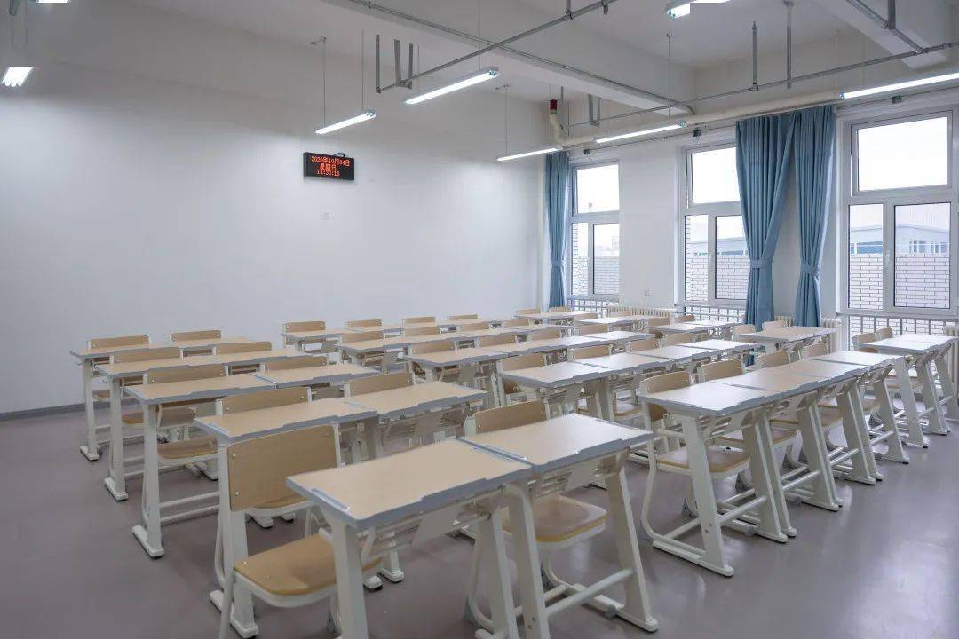 独家揭秘带你参观第二教学楼的神秘内景