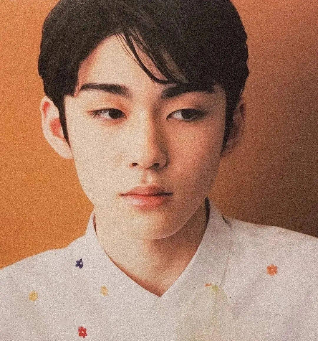 日本歌舞伎贵公子惊艳全网软萌团子成了丹凤眼美少年被全日本围观长大