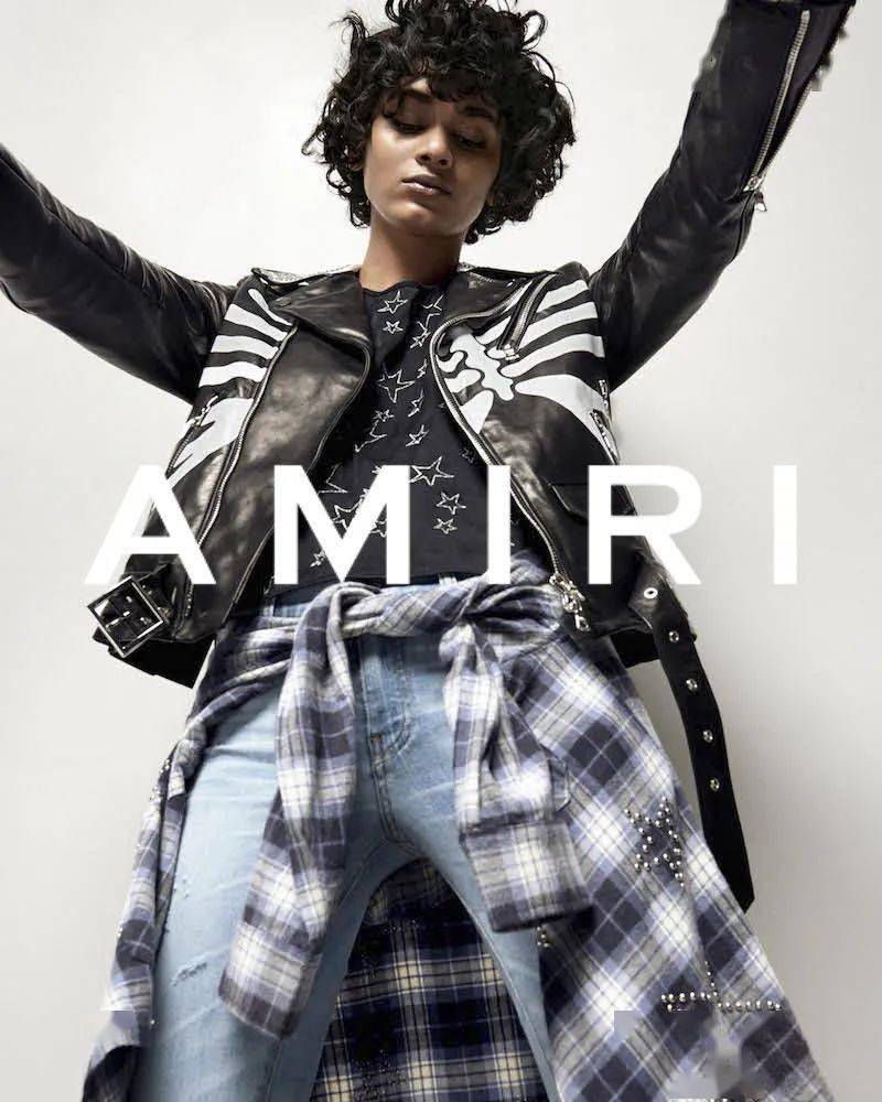 当王府井出现王一博同款amiri我是买呢还是买呢还是买呢