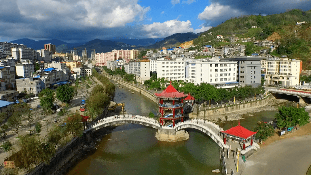 金平与您不见不散假期余额不足没关系好风景还需慢慢看下个假期我们