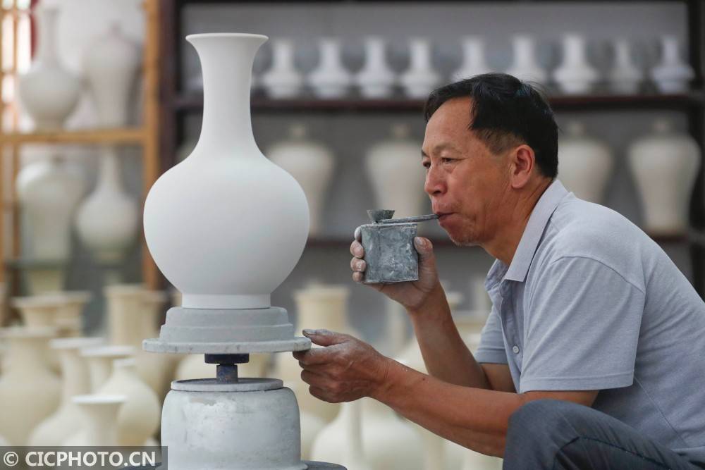 安徽祁门古法瓷窑把桩师江树财