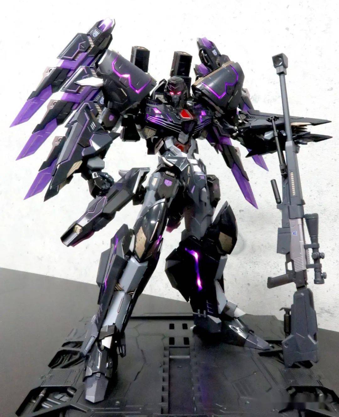 flametoys近期出货铁机巧idw重生威震天样品介绍