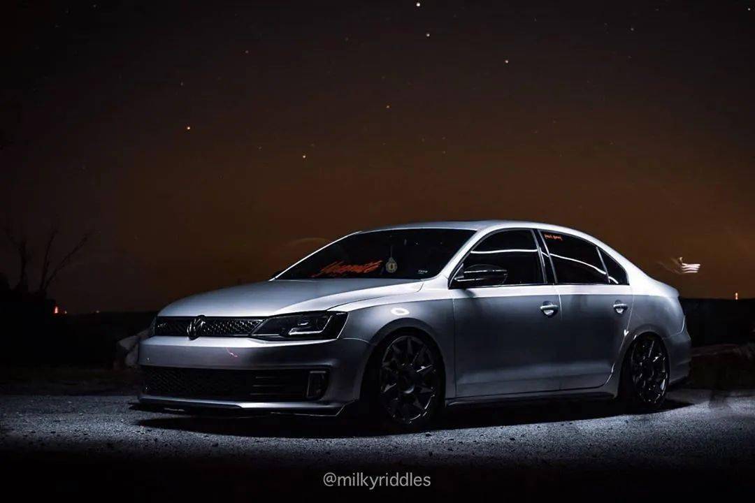 姿态速腾mk6 gli,低调是最好的伪装