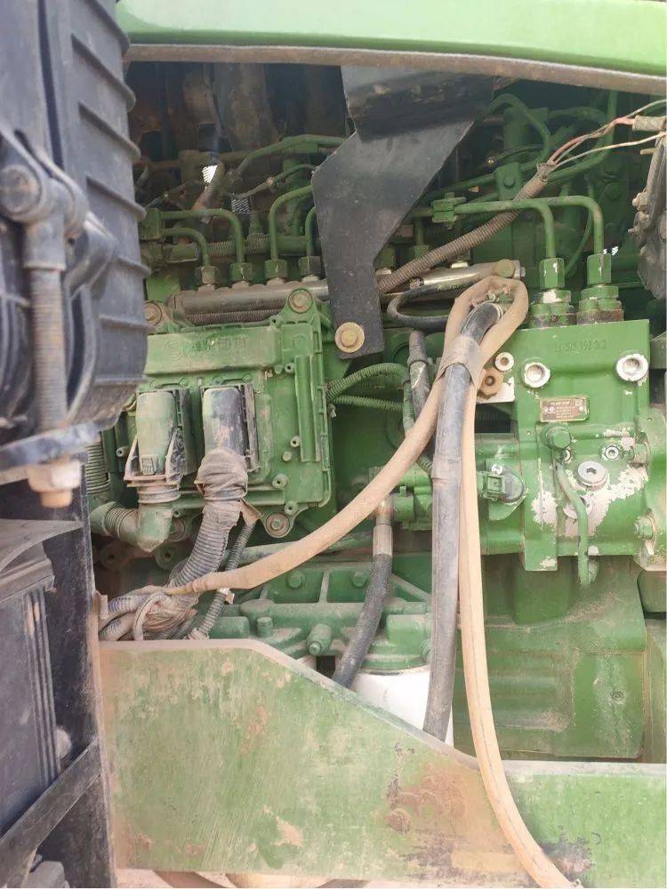 2019年潍柴发动机 675小时左右使用喜欢的朋友打电话呗联系人: 阿地力