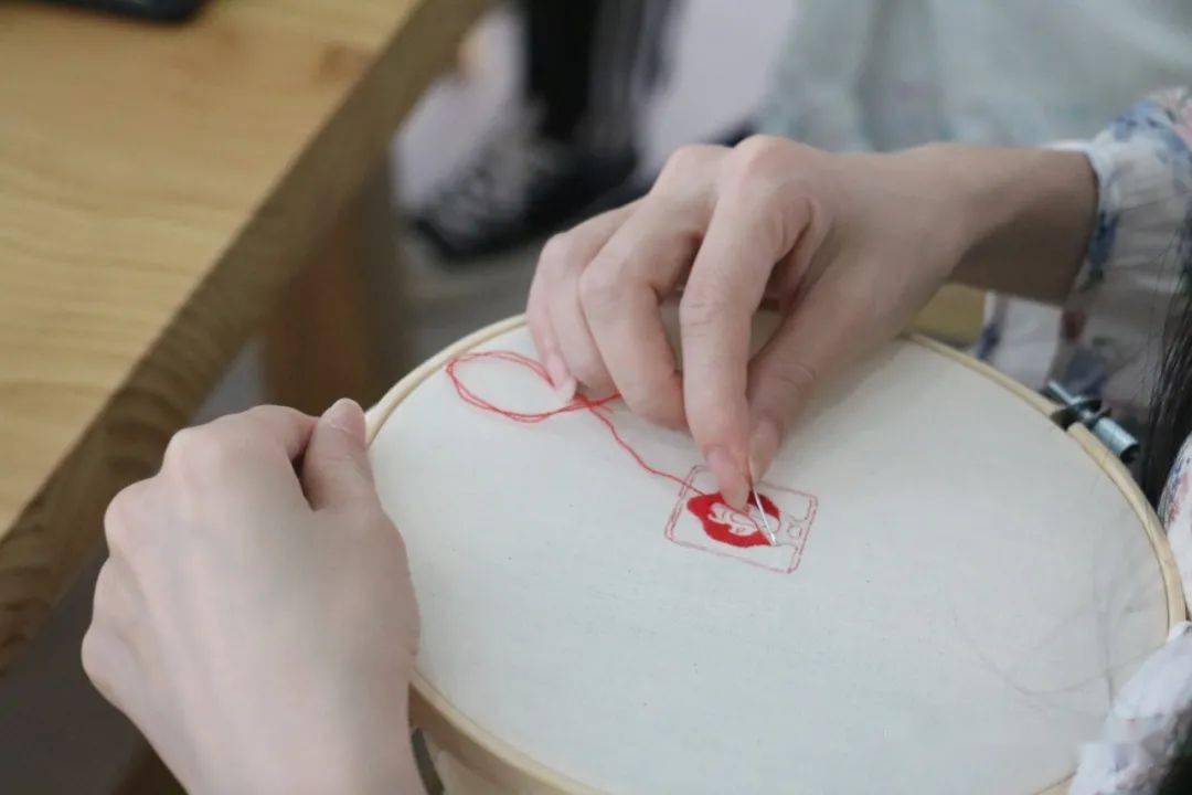 游学问道杭绣杭点杭州味道带给你最特别的非遗体验