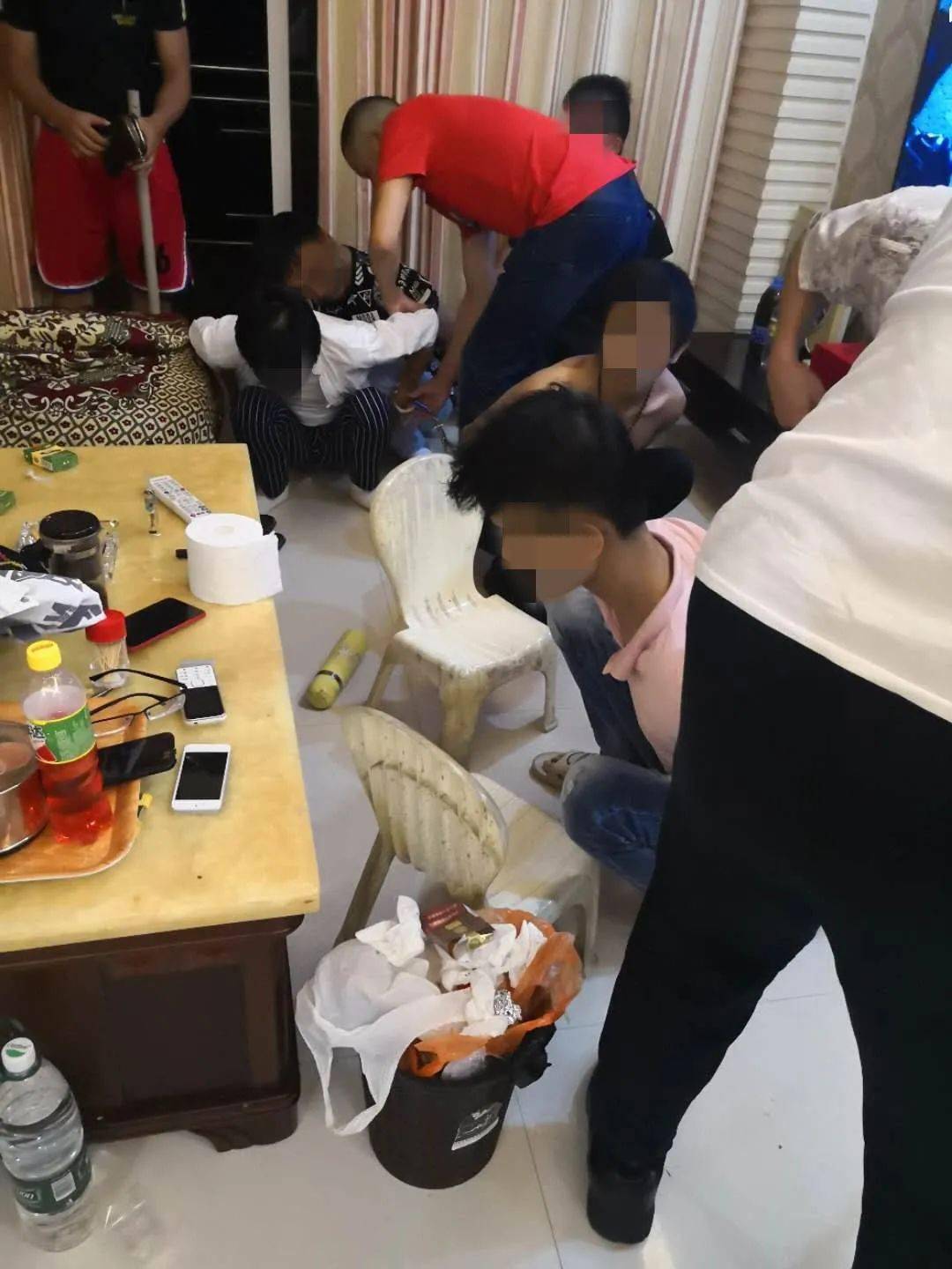 阳江警方又捉都二十人情节紧要过大片
