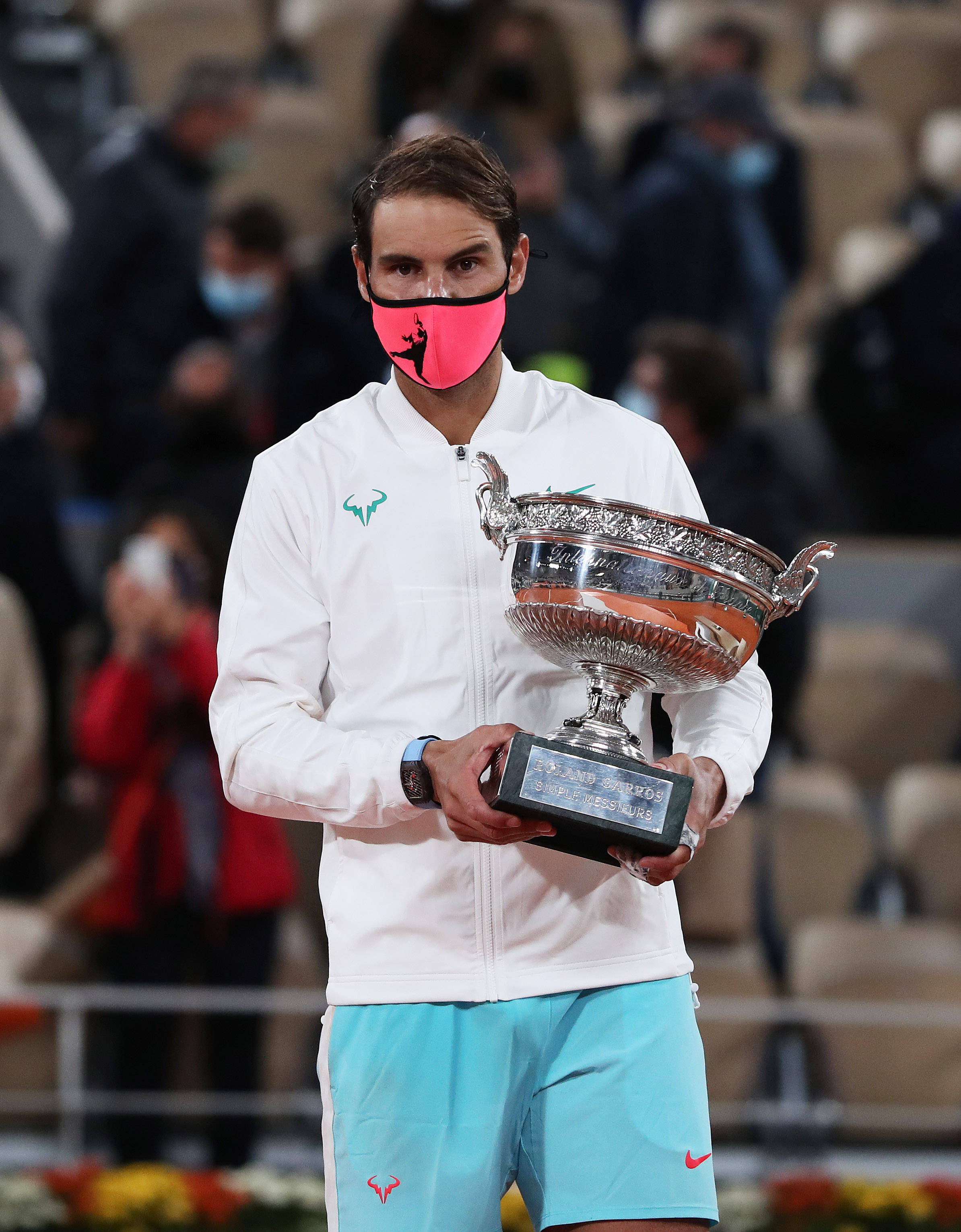 网球法网纳达尔获得男单冠军