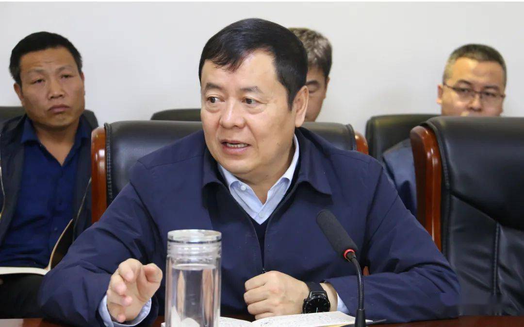 要闻丨延长县召开农村乱占耕地建房问题整治工作业务培训会_手机搜狐