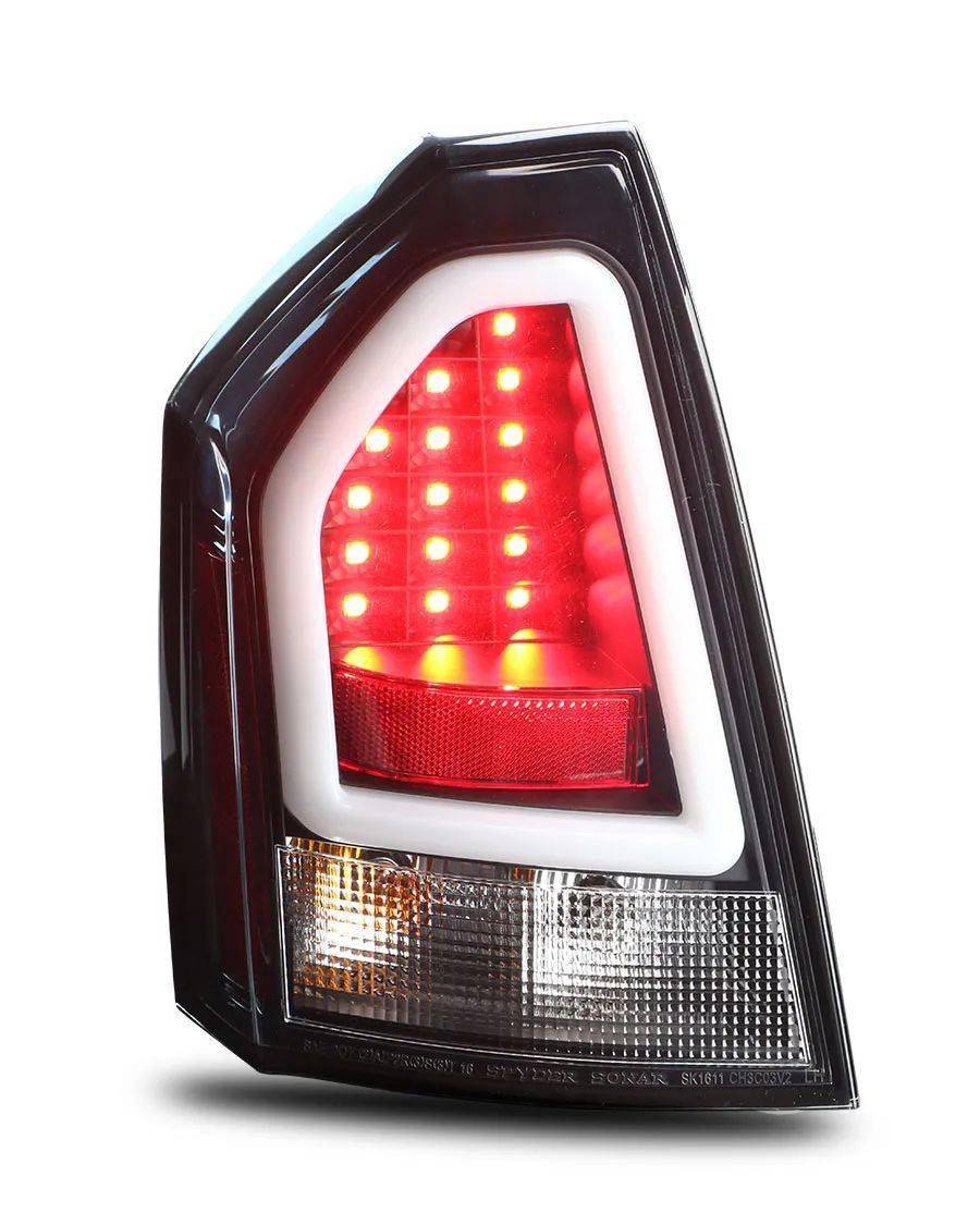 新品抢先看秀山车灯之克莱斯勒300c