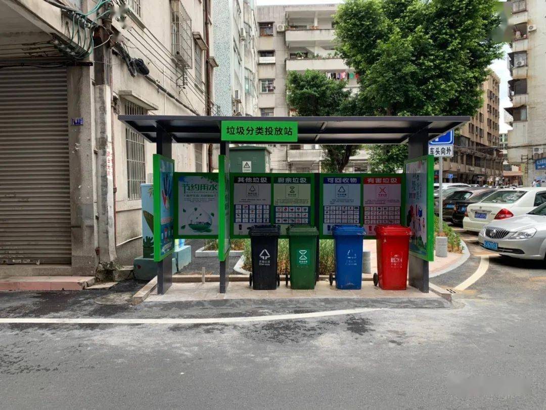 市政协港澳台侨委会委员刘敬通说:"做好垃圾分类处理是大势所趋,而且