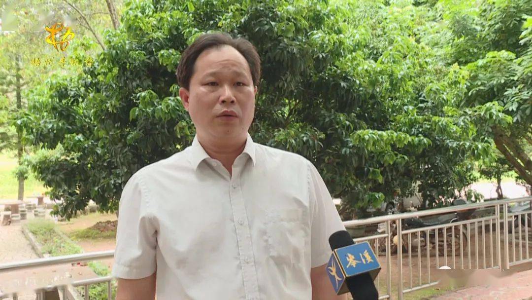 岑溪市投资促进局局长焦瑞波说:"下一步,我们将继续扎实地践行我市