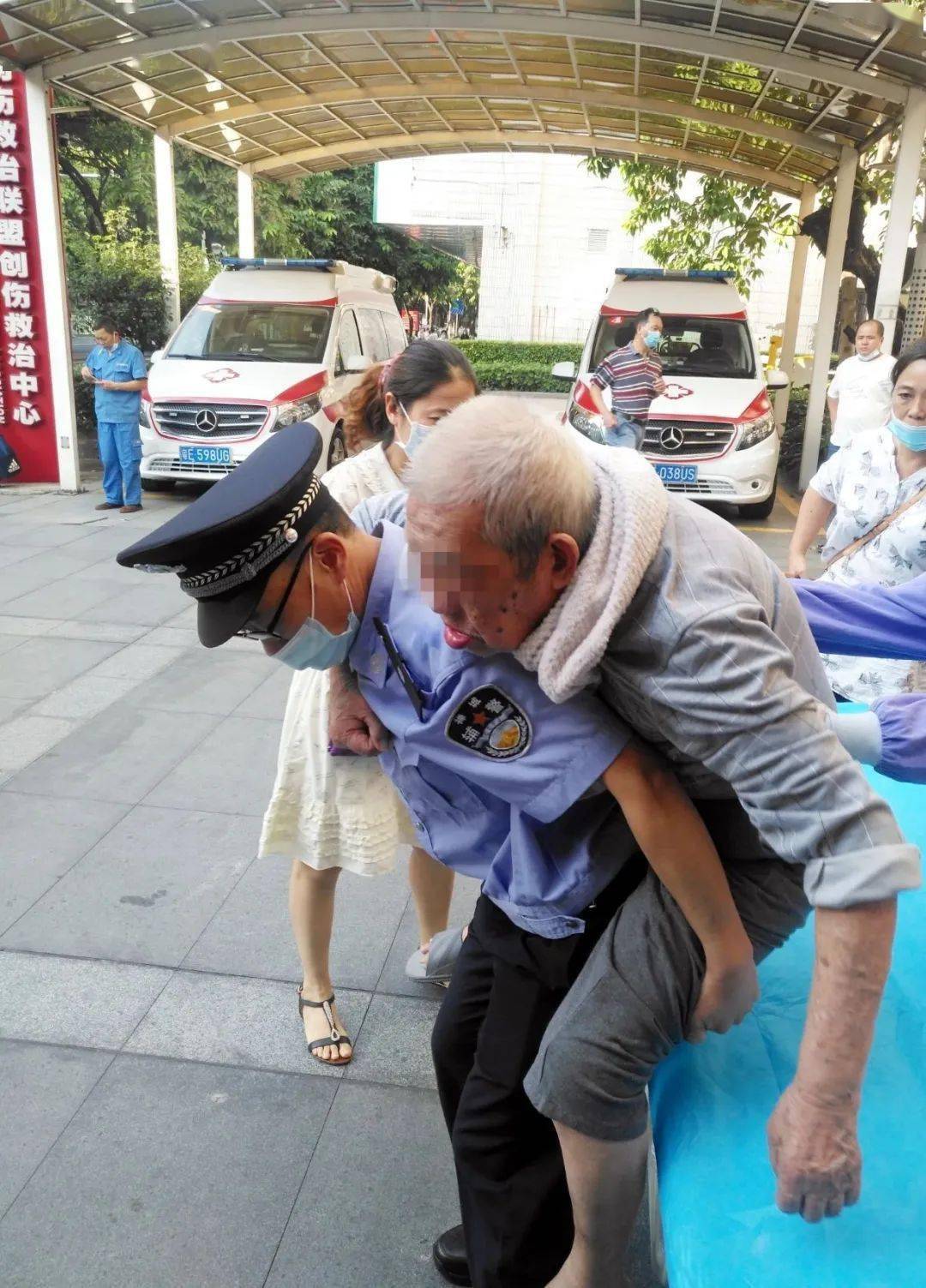 粗气还发现2条腿已经不听使唤了正在不停地打着哆嗦 真是累瘫了不过能