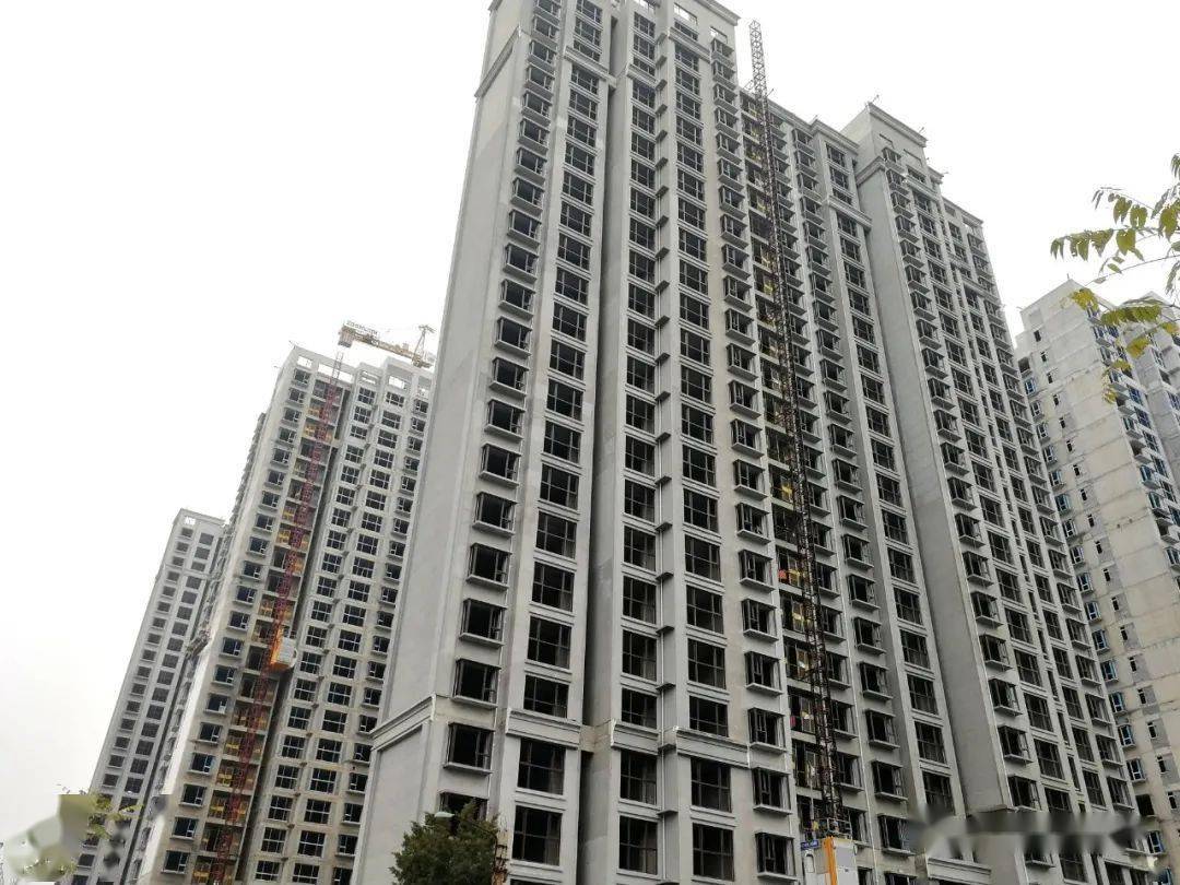 聚焦星湖地产各项目最新工程进展星湖湾二期交房世家南区8号楼主体